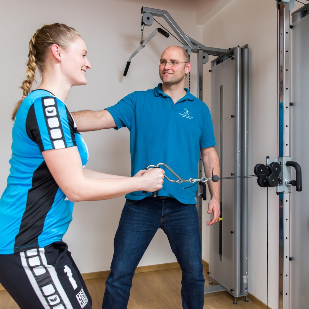 Krankengymnastik am Gerät im Gesundheitszentrum Bovenden